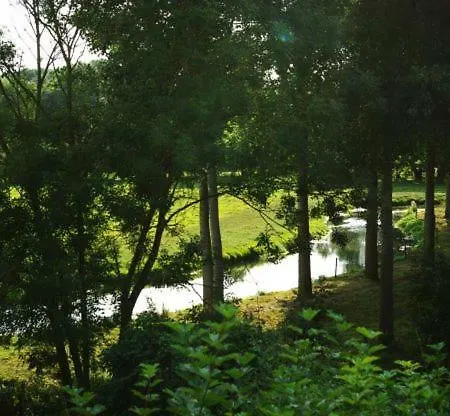 Charmes De Velupont With Wellness Holiday home